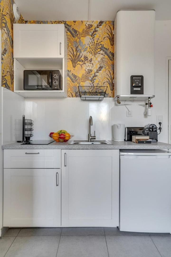 808 Chic Suite - Superb Apartment บันโยเล่ ภายนอก รูปภาพ